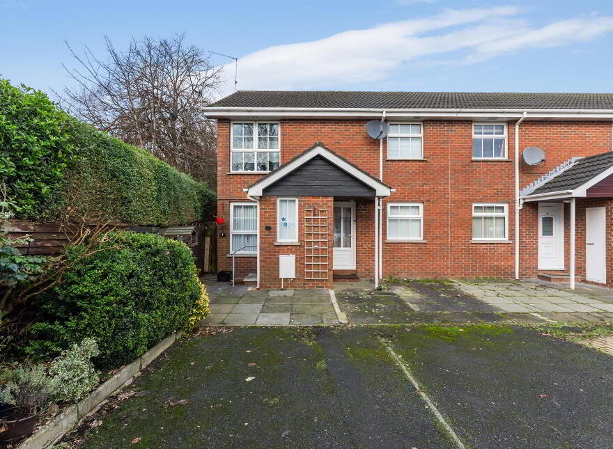 Apt 1, Earls Court, Bethany Street, Belfast, BT4 3FA photo