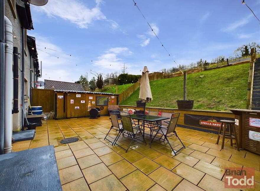 Quinton Avenue, Magheramorne, Larne, BT40 3JH
