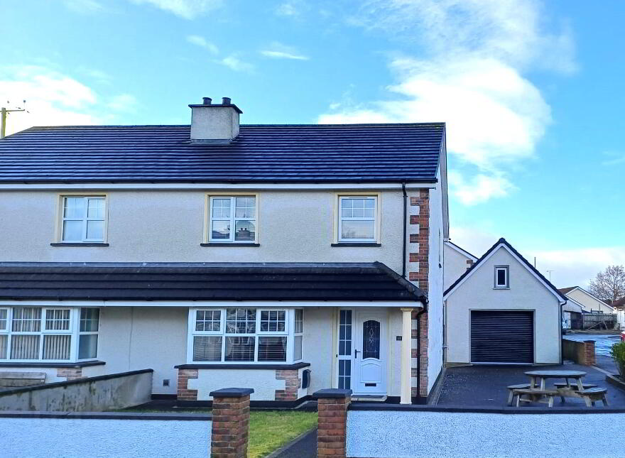 Property To Rent in BT47 PropertyPal