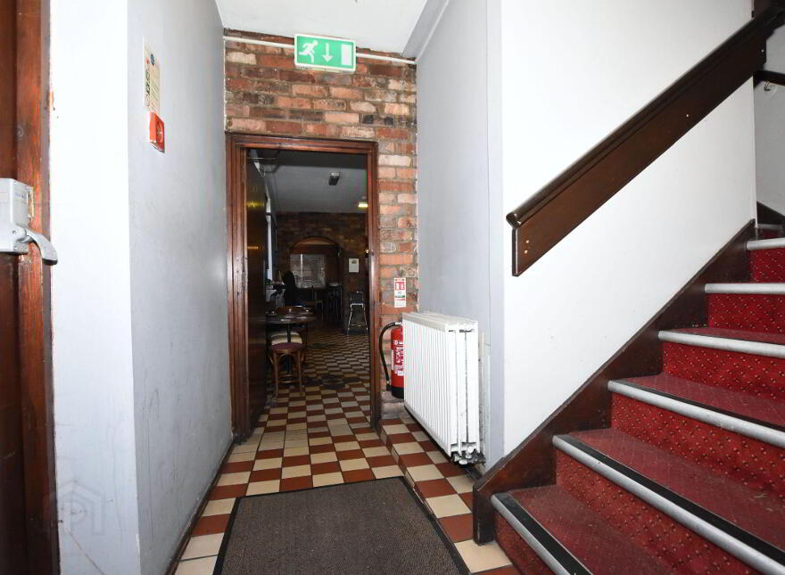 7 Smithfield Square, Lisburn, BT28 1TH
