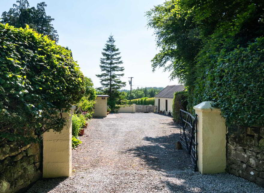 Castlegar East, Ahascragh, Ballinasloe, H53RX37