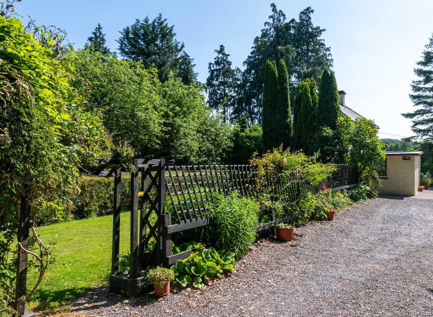 Castlegar East, Ahascragh, Ballinasloe, H53RX37