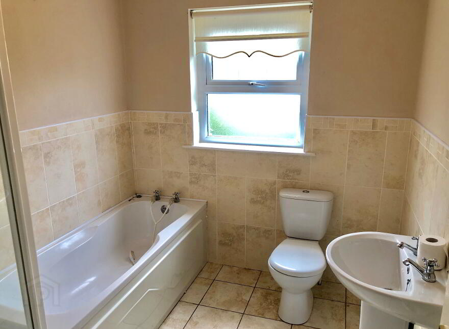 5 Brook Manor, Magheramason, L'Derry, BT47 6GD
