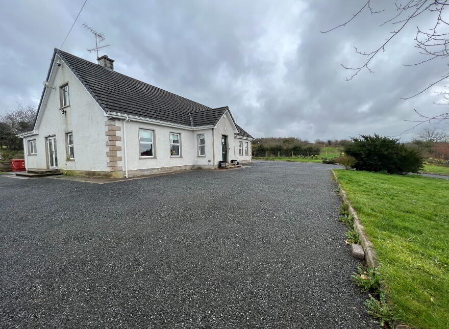 60 Crossbane Road, Derrynoose, BT60 3HF