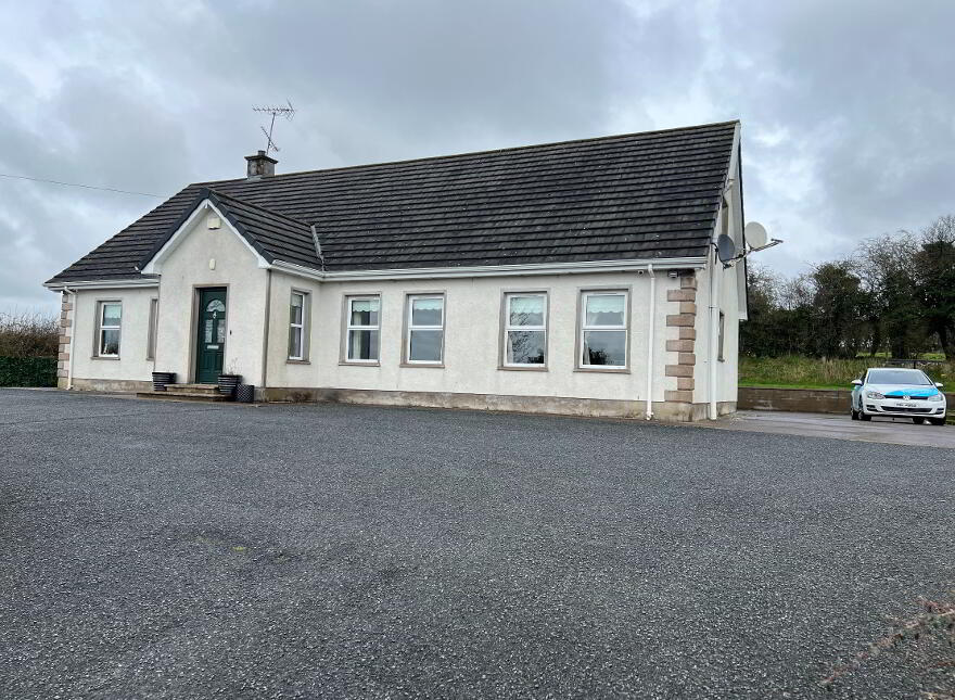 60 Crossbane Road, Derrynoose, BT60 3HF
