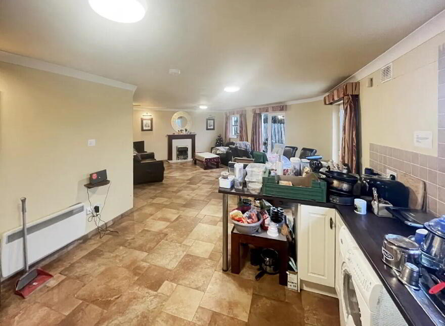 16-25 The Lodges, Dublin Road, Nenagh