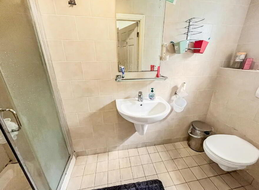 16-25 The Lodges, Dublin Road, Nenagh