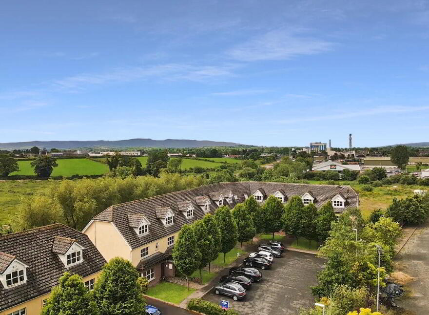 16-25 The Lodges, Dublin Road, Nenagh