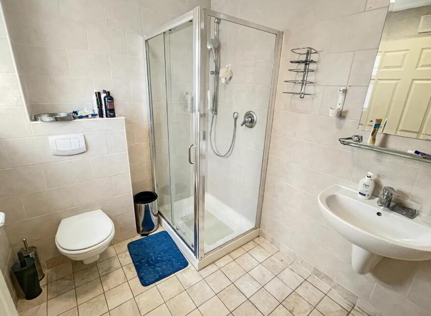 16-25 The Lodges, Dublin Road, Nenagh