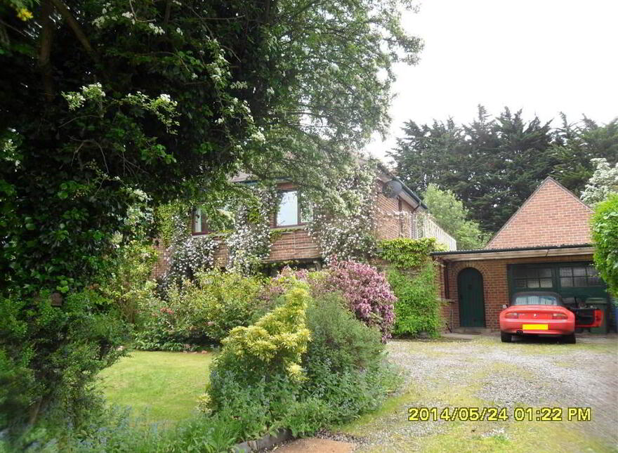 1 Old Cultra Road, Holywood, BT18 0AE photo