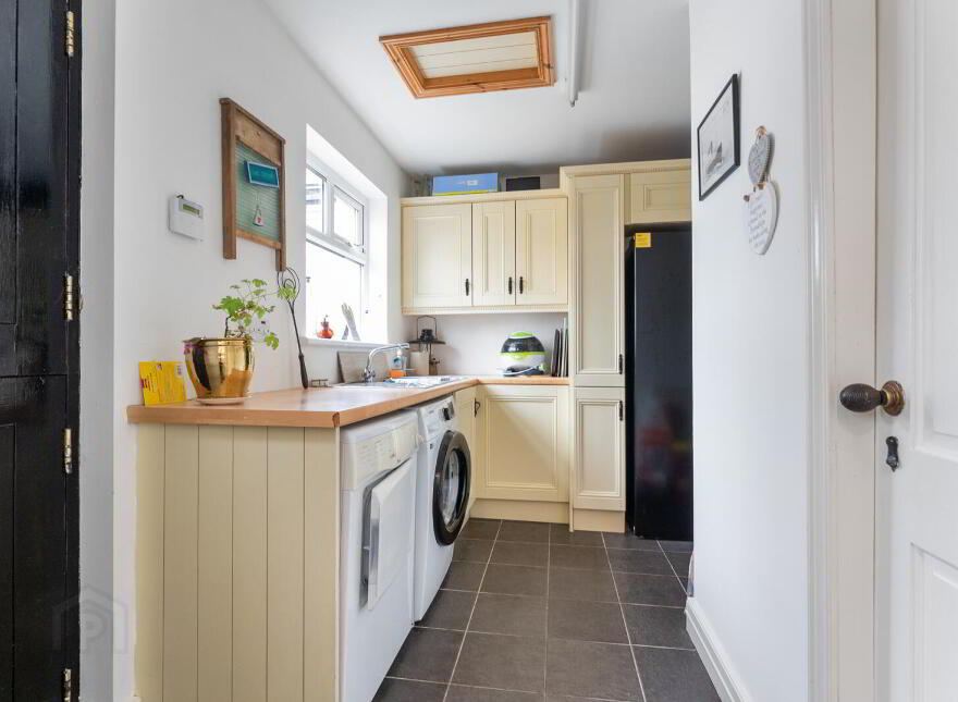 Laureldene, 75 Comber Road, Killinchy, Comber, BT23 6PF