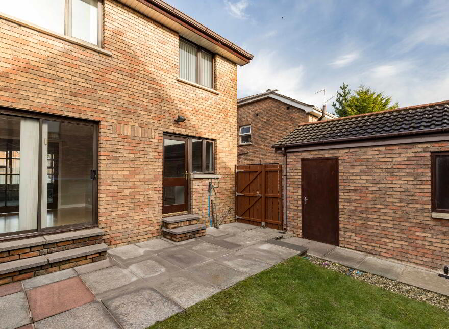 27 The Spires, Diamond Road, Dromore, BT25 1QE