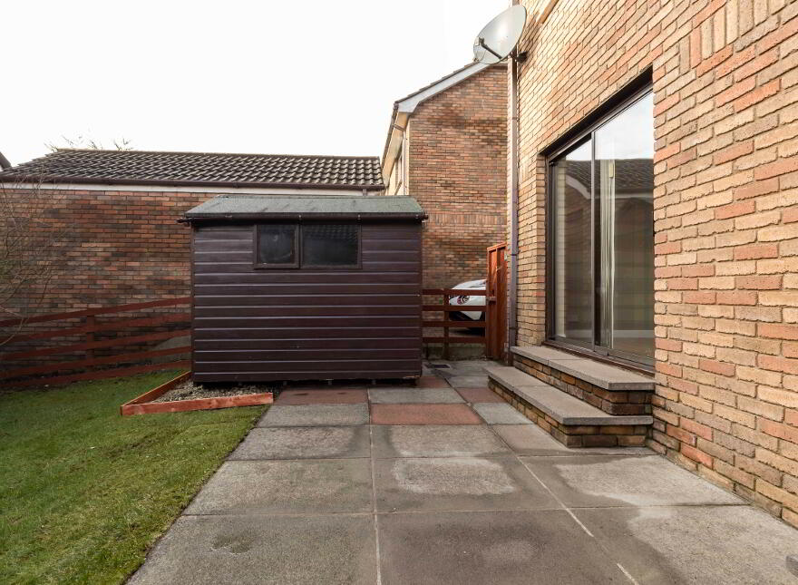 27 The Spires, Diamond Road, Dromore, BT25 1QE