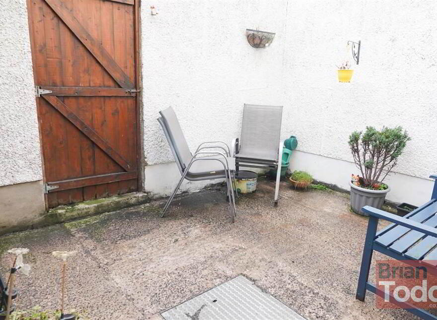 Coastguard Road, Larne, BT40 1AU