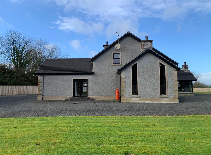 29 Mullaghnamoyagh Road, Portglenone, BT44 8NP