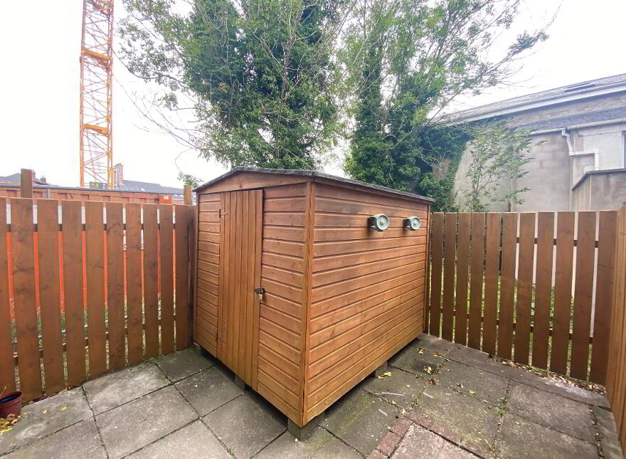 Apt 2 Ashley Court, 6-10 Ashley Avenue, Belfast, BT9 7NG