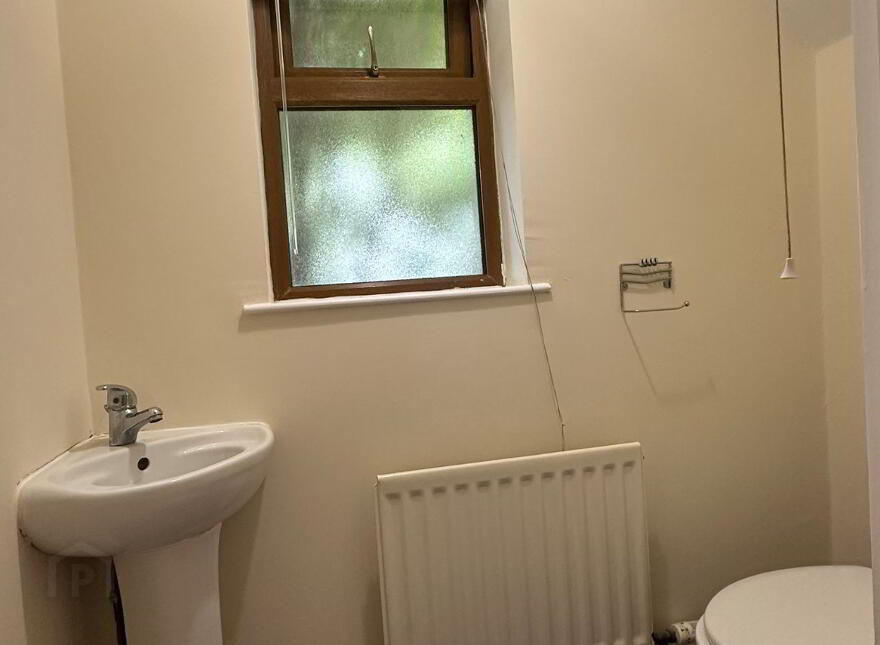 2 Craiglands Drive, Ballyclare Road, Newtownabbey, BT36 5FQ