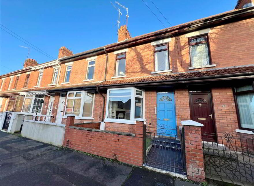 17 Willowfield Crescent, Belfast, BT6 8HP photo