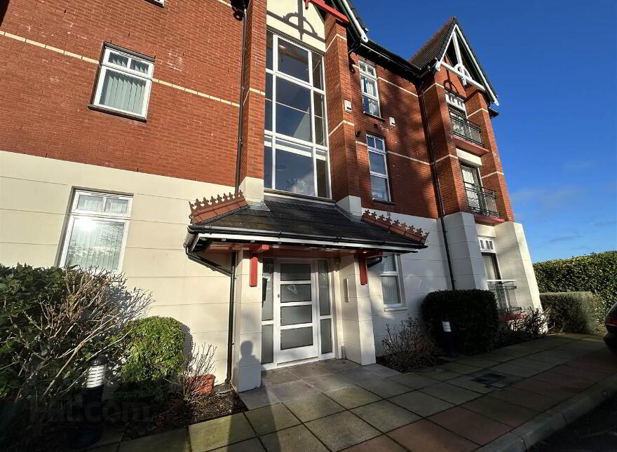 Flat 2 The Parks, Belfast Road, Holywood, BT18 9EH photo