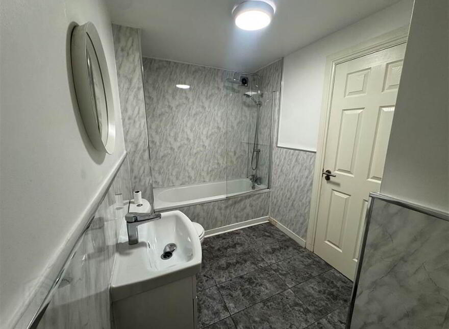 Apt 21, 22 Old Brewery Lane, Belfast, BT11 8BZ