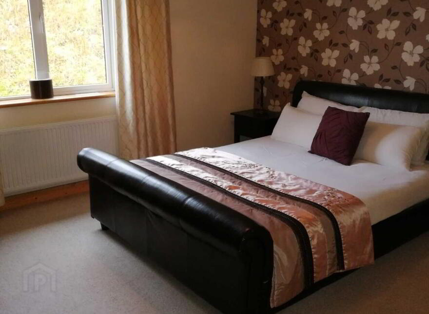 Stantons Brae House, Greaghnageeragh, Ballyfarnon, Boyle, F52P972