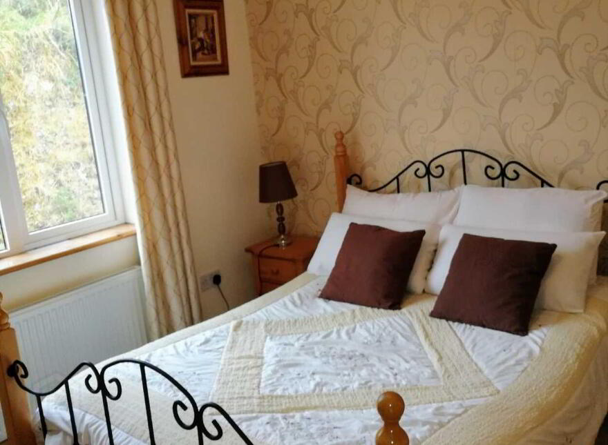Stantons Brae House, Greaghnageeragh, Ballyfarnon, Boyle, F52P972