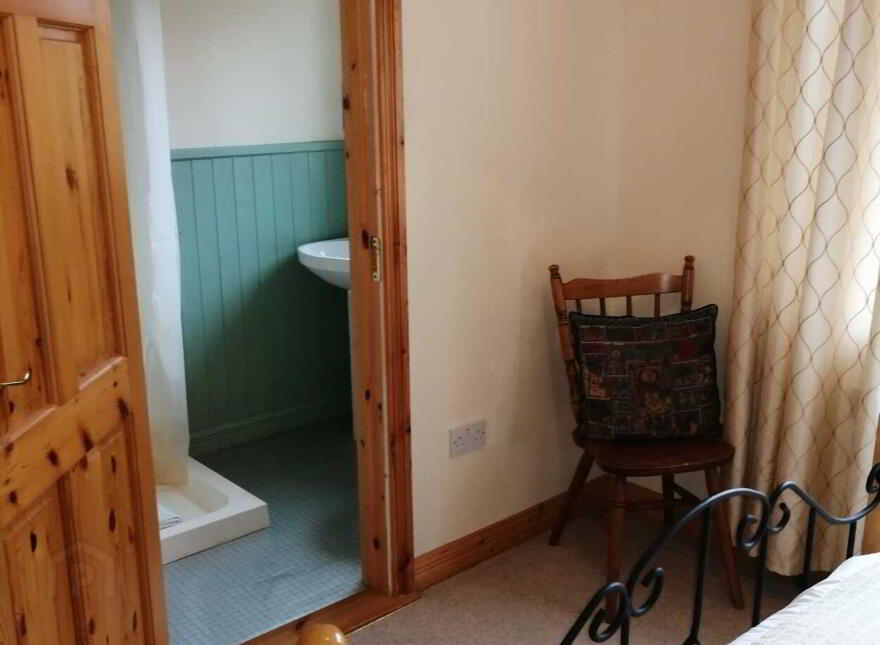 Stantons Brae House, Greaghnageeragh, Ballyfarnon, Boyle, F52P972