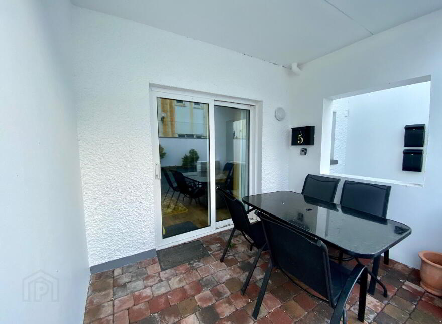 5 The Marine Apartments, Ballycastle, BT54 6GE
