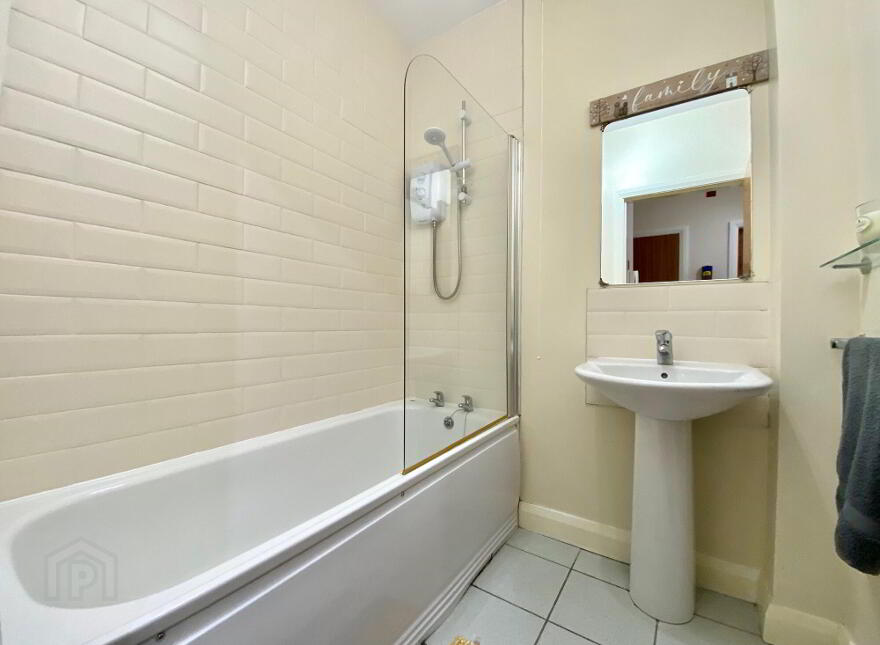 5 The Marine Apartments, Ballycastle, BT54 6GE