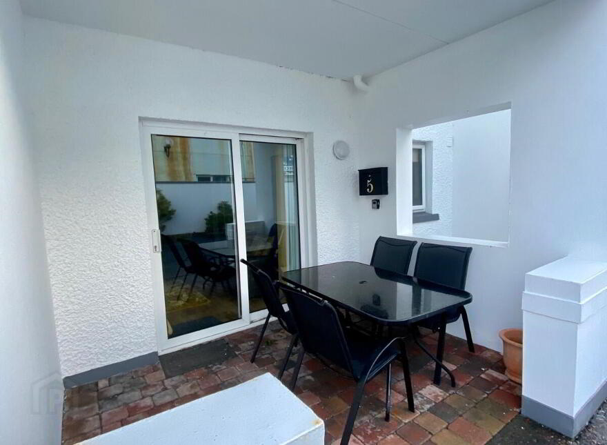 5 The Marine Apartments, Ballycastle, BT54 6GE