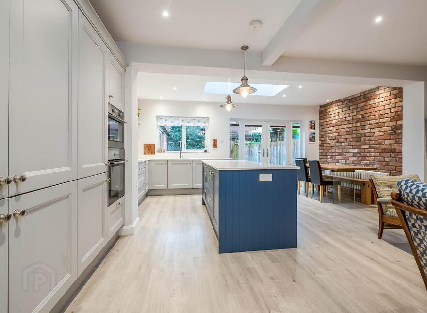 9 Tudor Avenue, Belfast, BT6 9LR