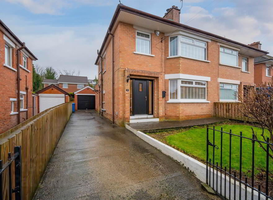 9 Tudor Avenue, Belfast, BT6 9LR photo