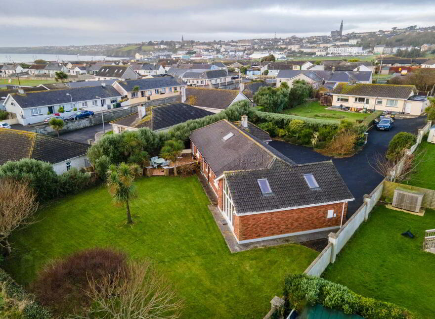 Dune View, Frederick Place, Riverstown, Tramore, X91C9K1 photo