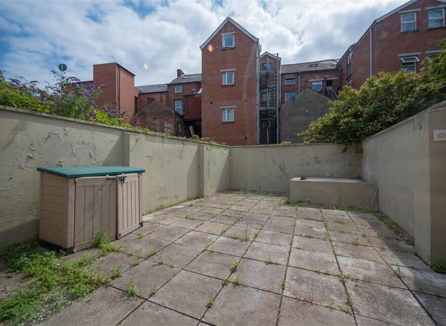 129 University Street - Office 8, Belfast, BT7 1HP
