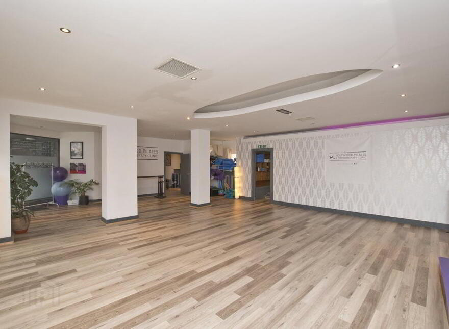 2 Sullivan Place, Holywood, BT18 9JF