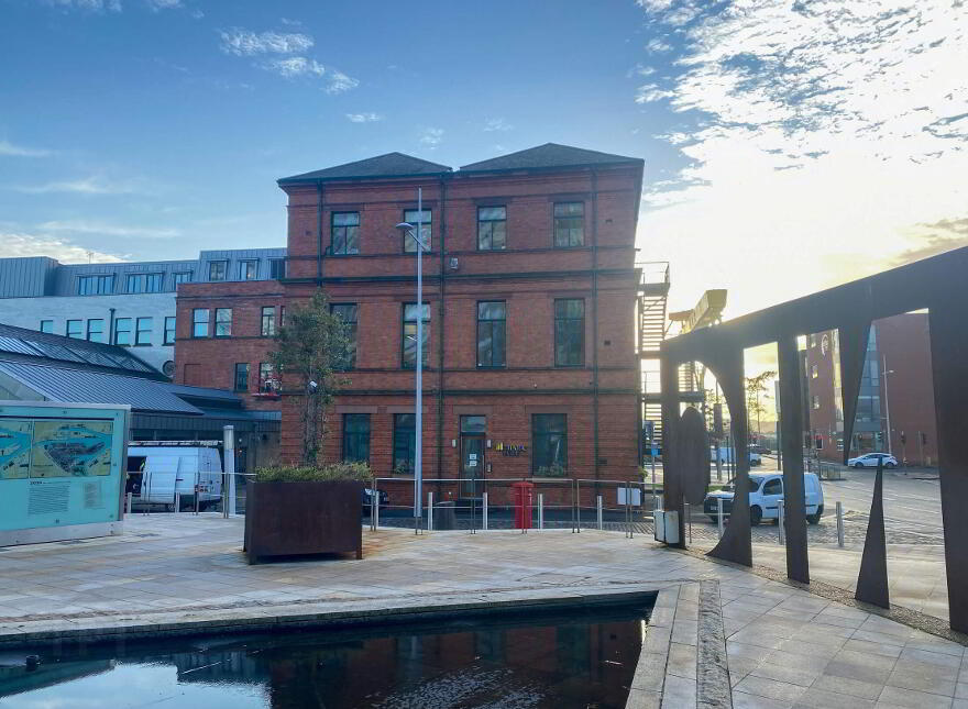 Fully Serviced Office Suite, Titanic House, Queens, Belfast, BT3 9TD