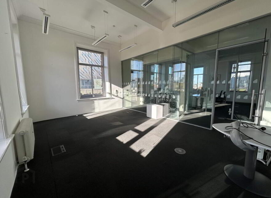 Fully Serviced Office Suite, Titanic House, Queens, Belfast, BT3 9TD