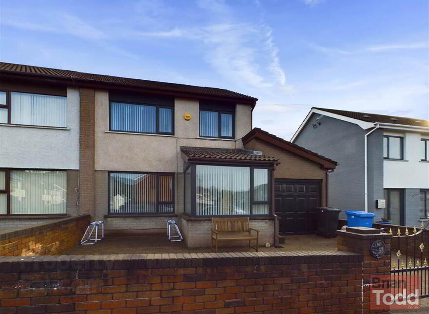 Greenland Crescent, Larne, BT40 1HE photo