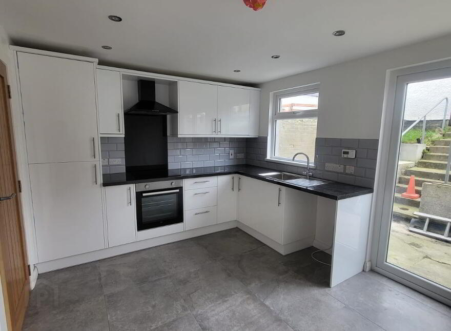 27 Kerry Drive, Killyleagh, BT30 9RL
