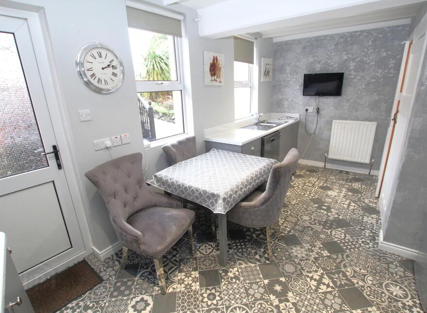 80 Main Street, Crumlin, BT29 4UU