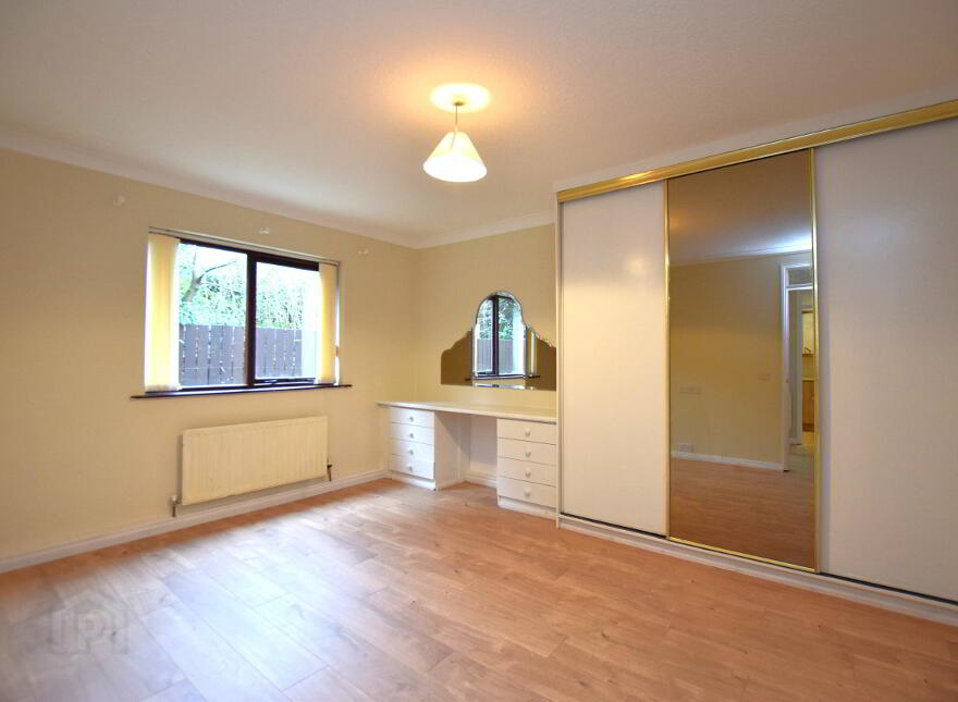7 Earlswood Grove, Belfast, BT4 3EF