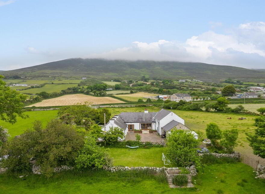 387 Glassdrumman Road, Annalong, BT34 4QN