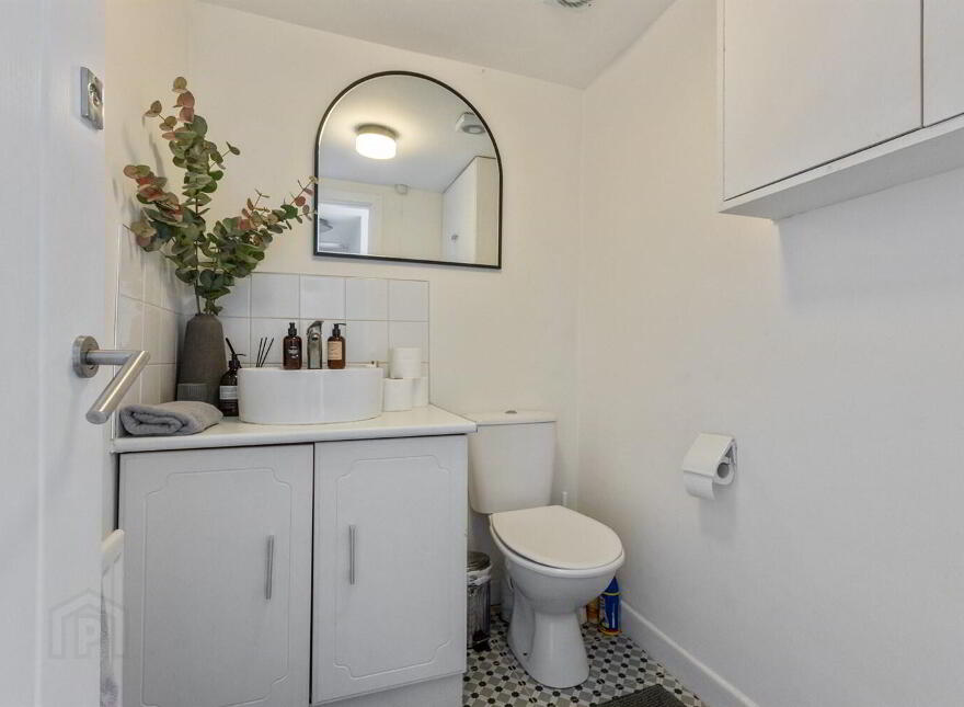 387 Glassdrumman Road, Annalong, BT34 4QN