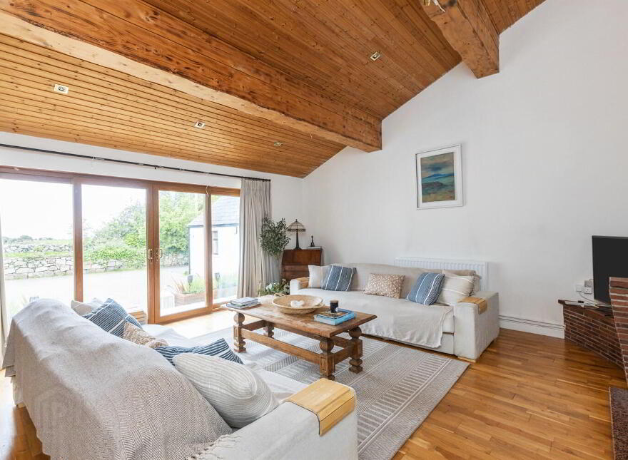 387 Glassdrumman Road, Annalong, BT34 4QN