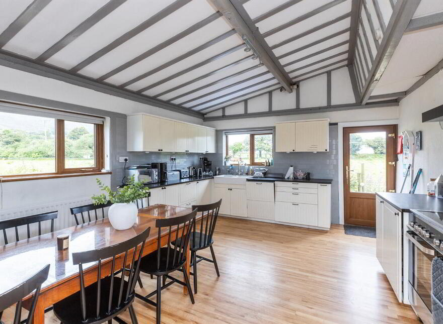 387 Glassdrumman Road, Annalong, BT34 4QN