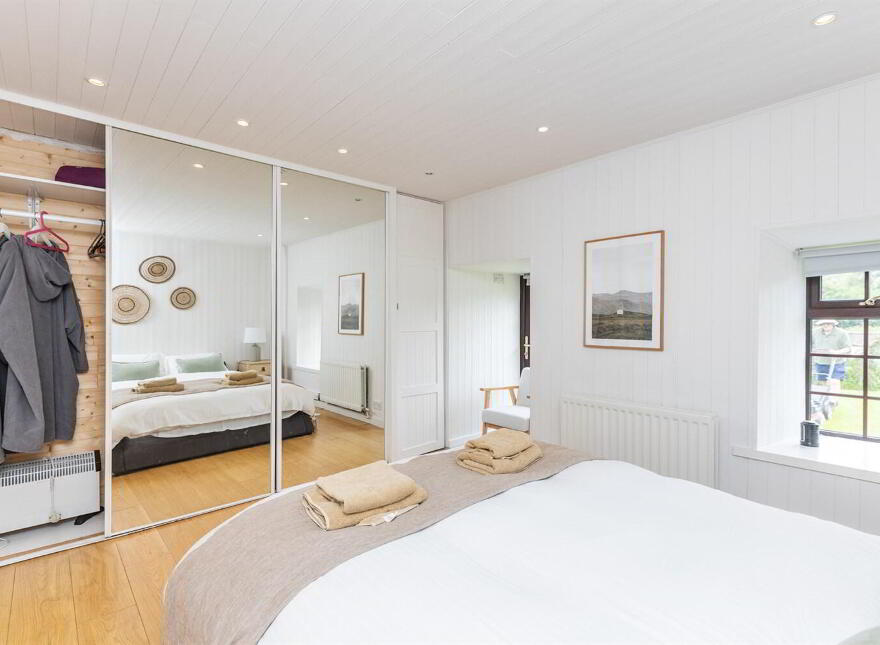 387 Glassdrumman Road, Annalong, BT34 4QN