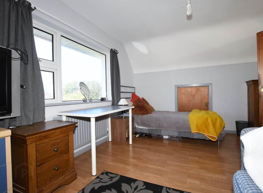 8 Ardfern Road, Downpatrick, BT30 6TW