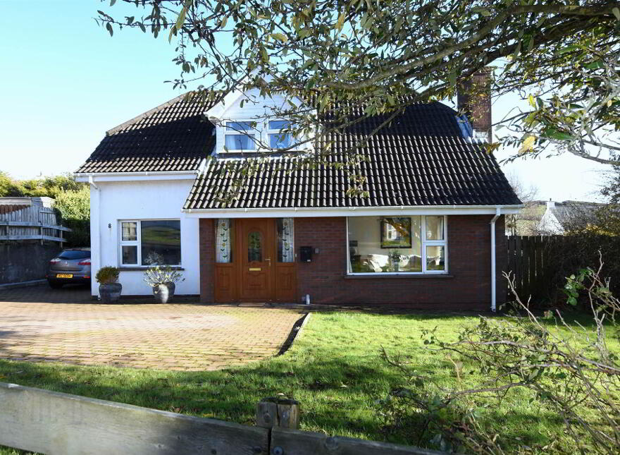 8 Ardfern Road, Downpatrick, BT30 6TW
