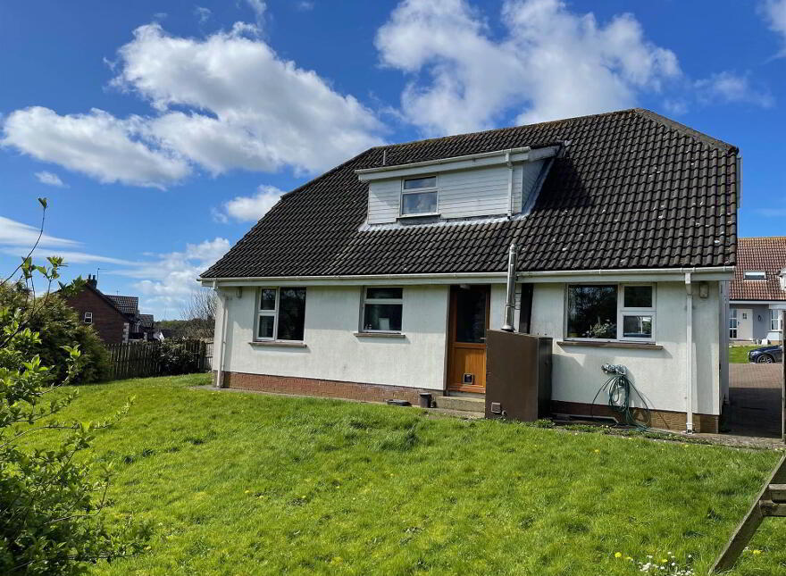 8 Ardfern Road, Downpatrick, BT30 6TW