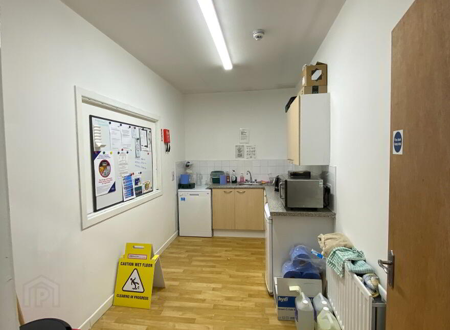 First Floor, 10-18 South Street, Newtownards, BT23 4JT